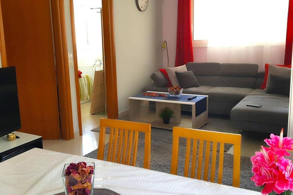 Renovated Lovely Apartment Near Airport & Sea Pórto Ráfti المظهر الخارجي الصورة